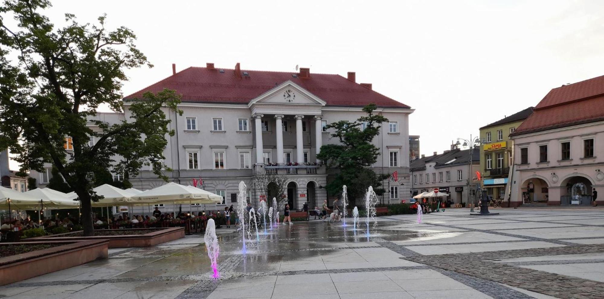 Apartment Abc -stacja Centrum Pkp &pks -panoramiczna Parking -zameldowanie Wymeldowanie Zdalne Kielce