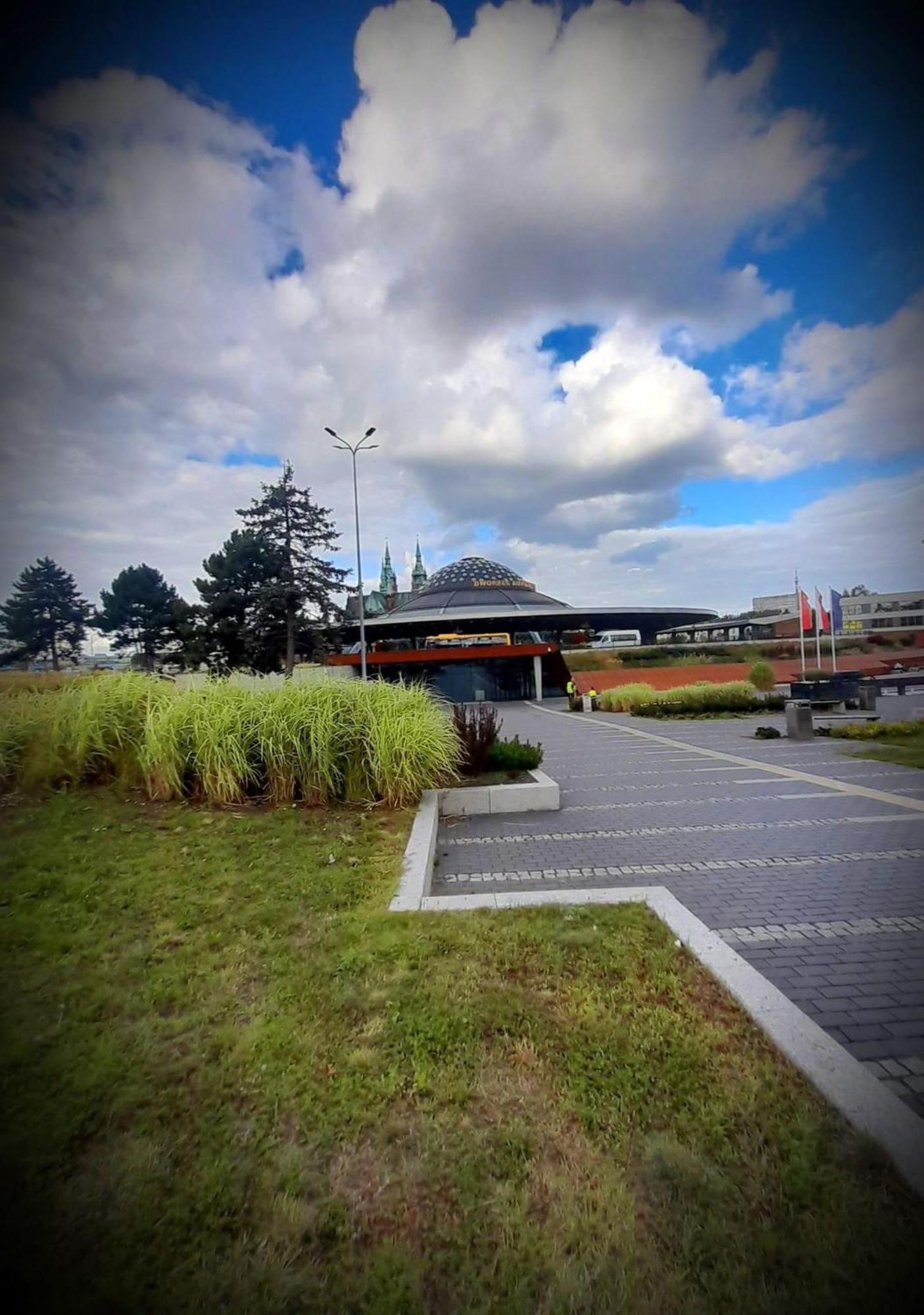 Abc -stacja Centrum Pkp &pks -panoramiczna Parking -zameldowanie Wymeldowanie Zdalne *