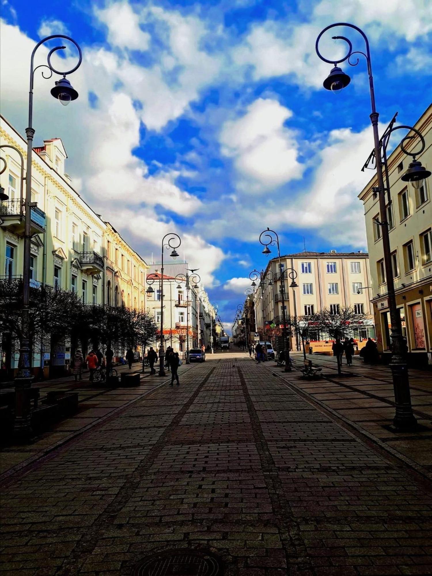Apartment Abc -stacja Centrum Pkp &pks -panoramiczna Parking -zameldowanie Wymeldowanie Zdalne *